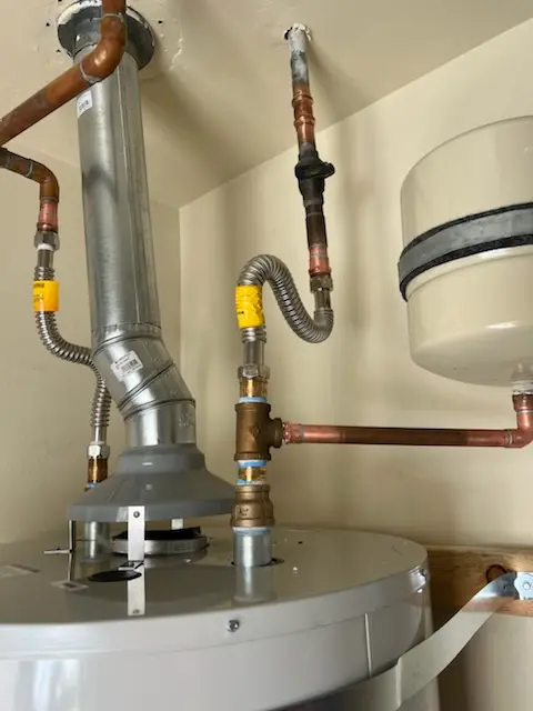Water heater installation and plumbing repair in Valinda